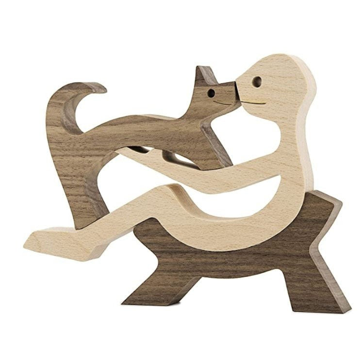 Sculpture en bois sculptée à la main représentant une personne et un chien, décoration intérieure, bois naturel.